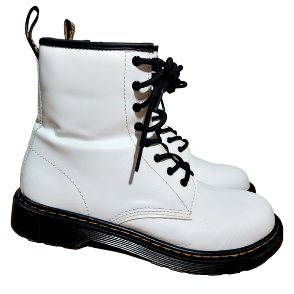 Doc Martens white 1460Y lace up boots 7
